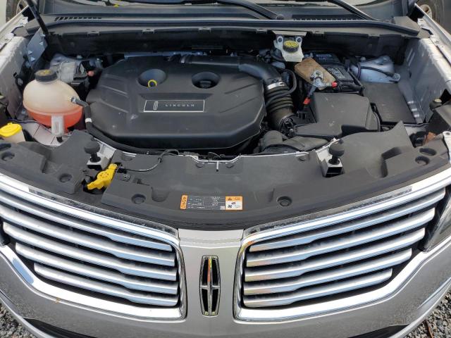 Photo 12 from auction – 2018 LINCOLN MKC RESERV with VIN 5LMCJ3C94JUL32080