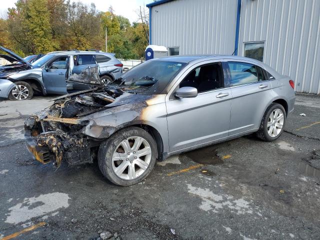 CHRYSLER 200 LX 2013 с VIN 1C3CCBABXDN697982 - Фото с аукциона