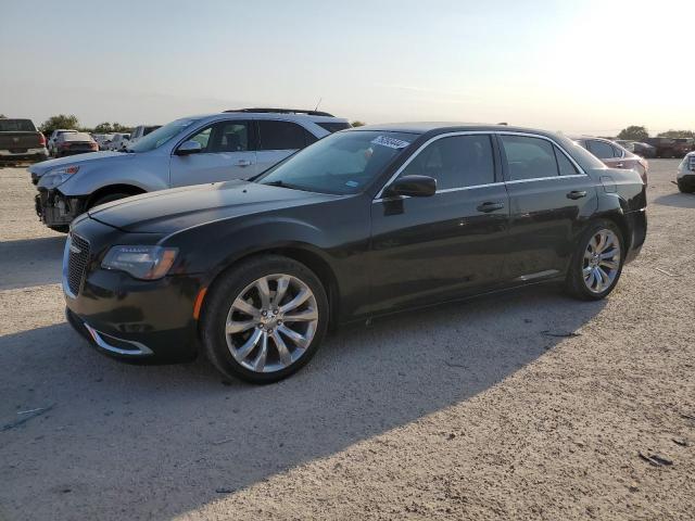 CHRYSLER 300 LIMITE 2017 with VIN 2C3CCAAG7HH580252 - Photo from auction