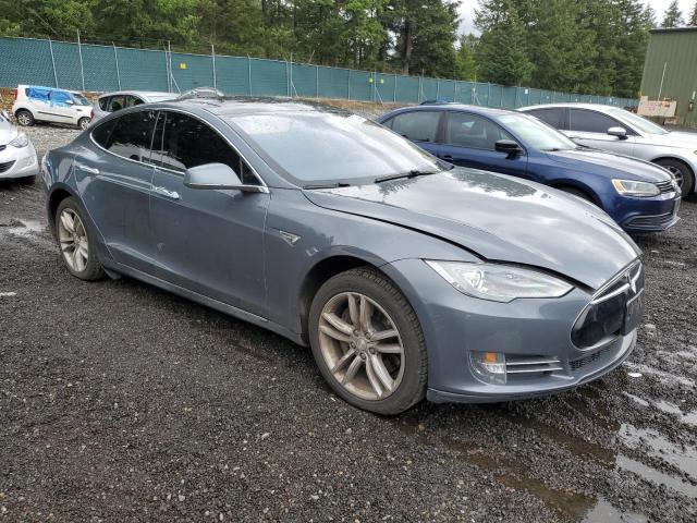 Photo 4 from auction – 2013 TESLA MODEL S with VIN 5YJSA1DNXDFP07406