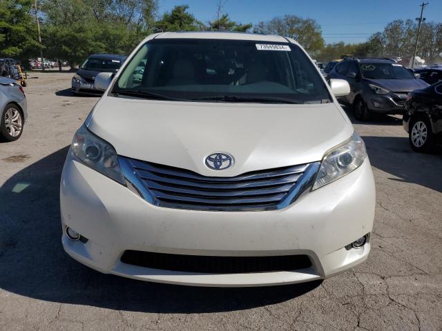 Photo 5 from auction – 2012 TOYOTA SIENNA XLE with VIN 5TDYK3DC2CS239277