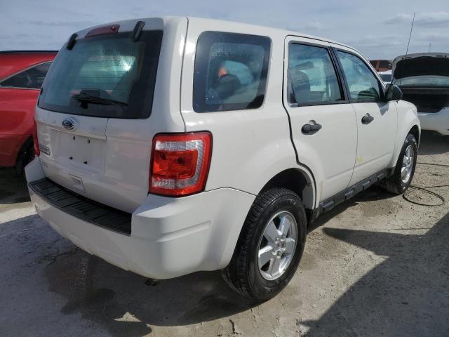 Photo 3 from auction – 2010 FORD ESCAPE XLS with VIN 1FMCU0C77AKC15077