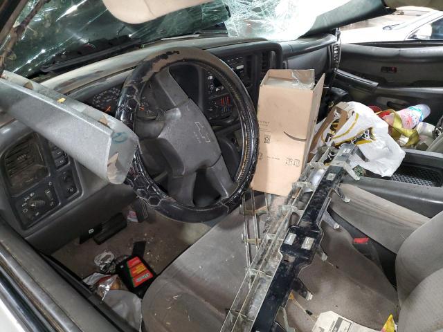 Photo 8 from auction – 2003 CHEVROLET SILVERADO with VIN 2GCEK19TX31283180
