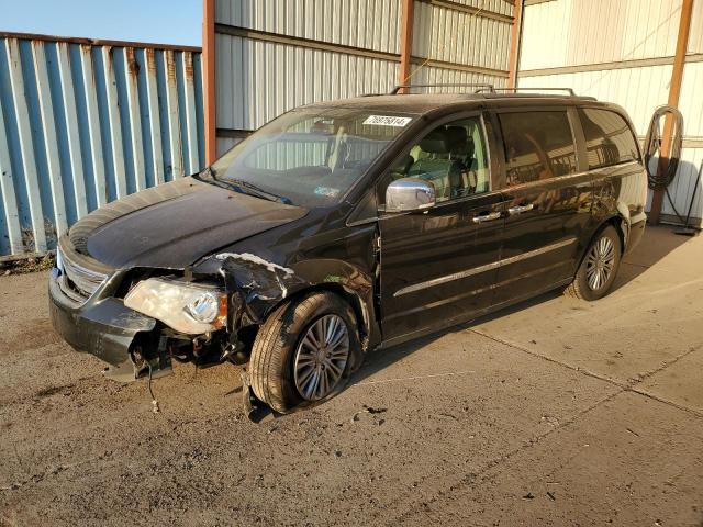 CHRYSLER TOWN & COU 2014 with VIN 2C4RC1CGXER364971 - Photo from auction