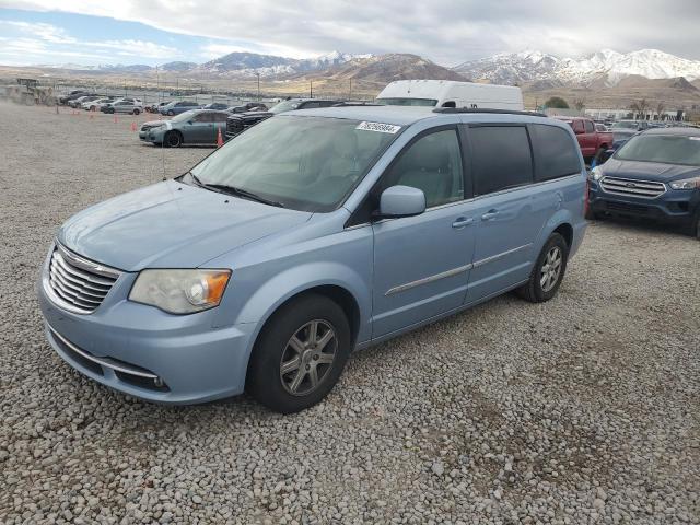 CHRYSLER TOWN & COU 2013 with VIN 2C4RC1BG4DR556435 - Photo from auction