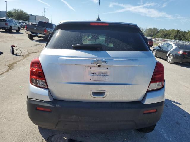Photo 6 from auction – 2016 CHEVROLET TRAX LS with VIN KL7CJKSB7GB752651