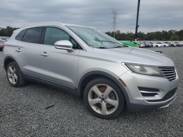 Photo 4 from auction – 2015 LINCOLN MKC with VIN 5LMCJ1A95FUJ45378