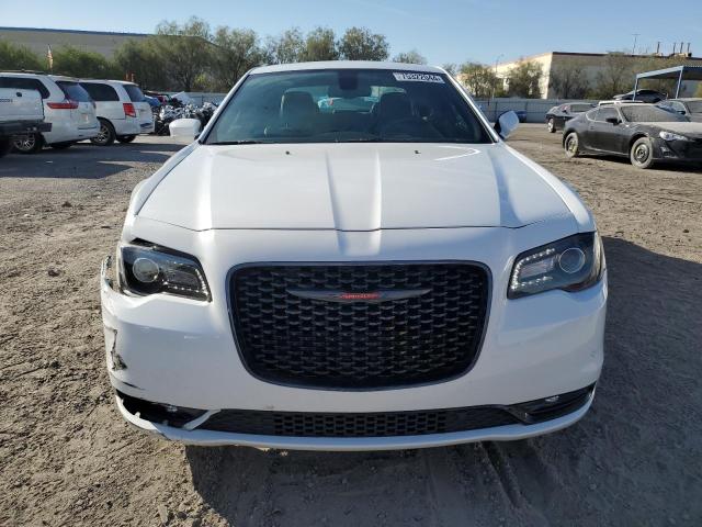 Photo 5 from auction – 2022 CHRYSLER 300 S with VIN 2C3CCABG2NH186913