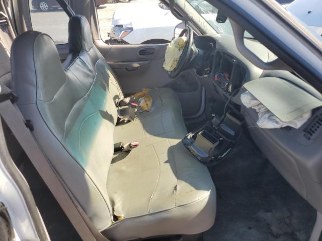 Photo 7 from auction – 2000 FORD F150 with VIN 1FTRX17W0YNA76707