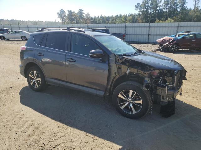 Photo 4 from auction – 2017 TOYOTA RAV4 XLE with VIN 2T3RFREV1HW563127