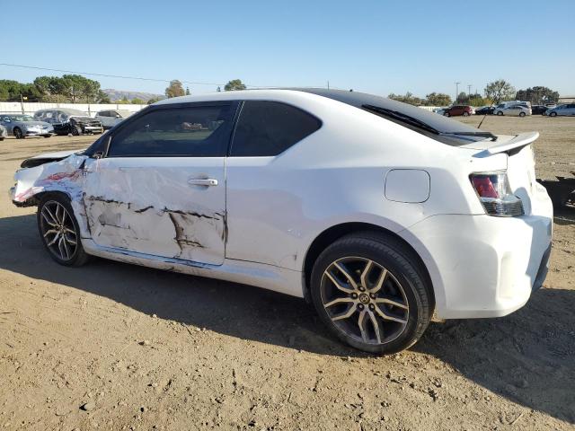 Photo 2 from auction – 2014 TOYOTA SCION TC with VIN JTKJF5C73E3086511