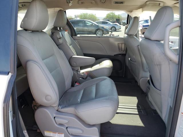 Photo 11 from auction – 2018 TOYOTA SIENNA XLE with VIN 5TDYZ3DC4JS937804