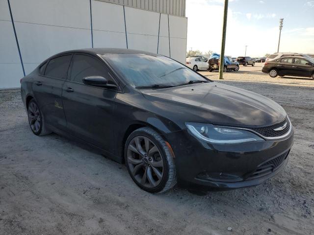 Photo 4 from auction – 2016 CHRYSLER 200 S with VIN 1C3CCCBB3GN157852