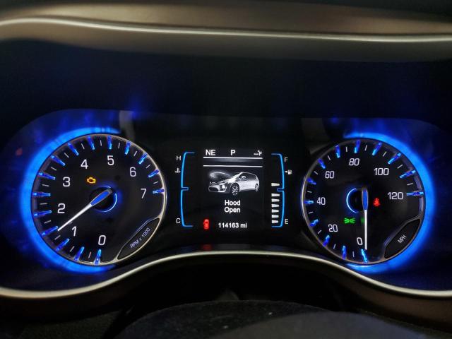 Photo 9 from auction – 2017 CHRYSLER PACIFICA T with VIN 2C4RC1BGXHR654293