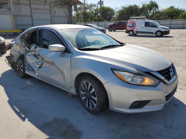 Photo 4 from auction – 2018 NISSAN ALTIMA 2.5 with VIN 1N4AL3AP0JC108830