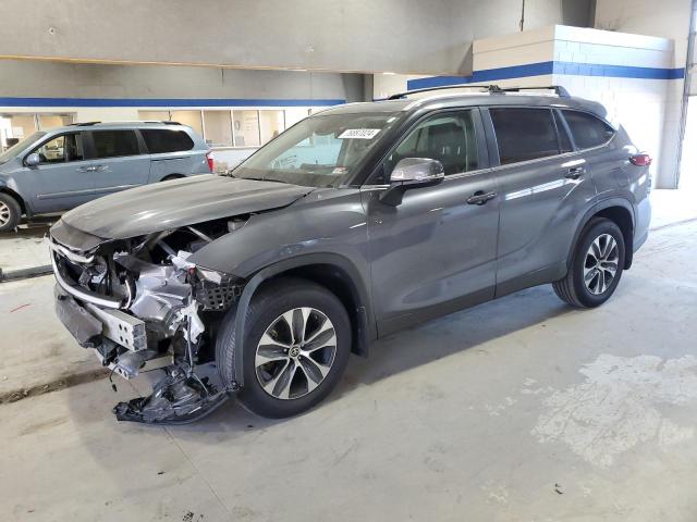 TOYOTA HIGHLANDER 2023 with VIN 5TDKDRAH5PS048073 - Photo from auction