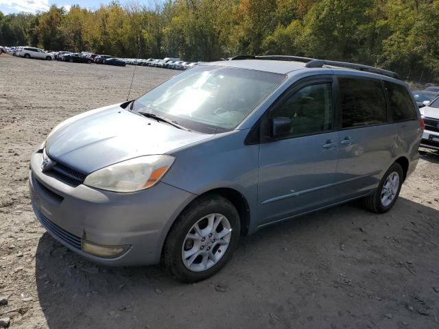 TOYOTA SIENNA LE 2004 with VIN 5TDBA23C44S006751 - Photo from auction