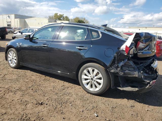 Foto 2 de la subasta – 2016 KIA OPTIMA EX con VIN 5XXGU4L30GG005563