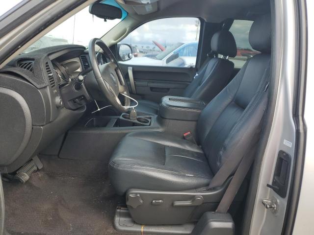 Photo 7 from auction – 2011 CHEVROLET SILVERADO with VIN 1GCRCSE00BZ372200