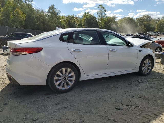 Photo 3 from auction – 2018 KIA OPTIMA EX with VIN 5XXGU4L35JG239222