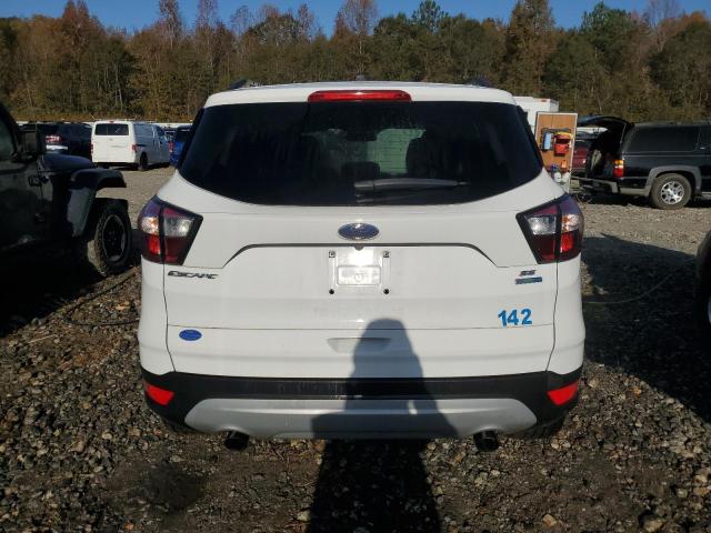 Photo 6 from auction – 2018 FORD ESCAPE SE with VIN 1FMCU9GD2JUB03523