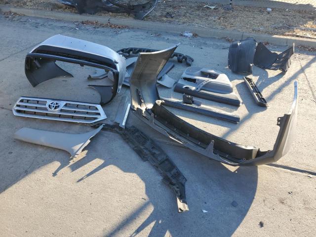 Photo 13 from auction – 2013 TOYOTA HIGHLANDER with VIN 5TDDK3EH9DS251873