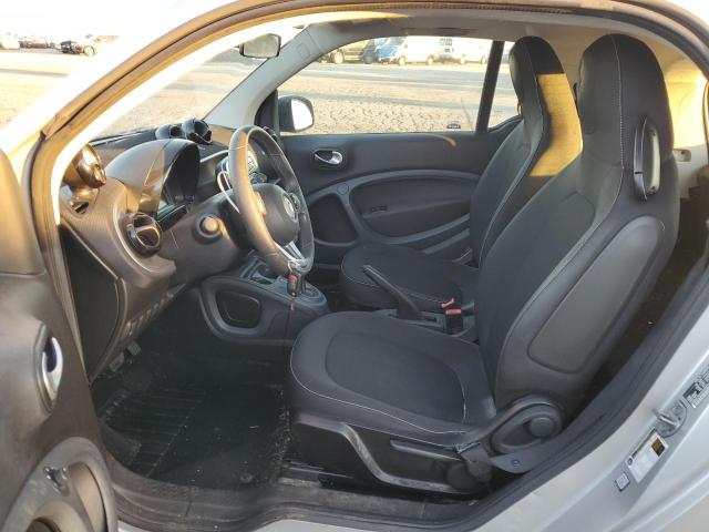 Photo 7 from auction – 2016 SMART FORTWO with VIN WMEFJ5DA6GK051414