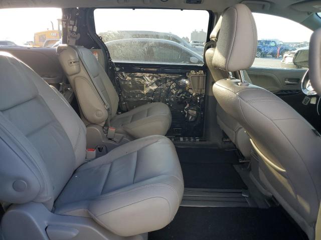 Photo 11 from auction – 2018 TOYOTA SIENNA XLE with VIN 5TDYZ3DC6JS918364