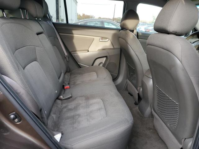 Photo 11 from auction – 2012 KIA SPORTAGE L with VIN KNDPBCA28C7333343