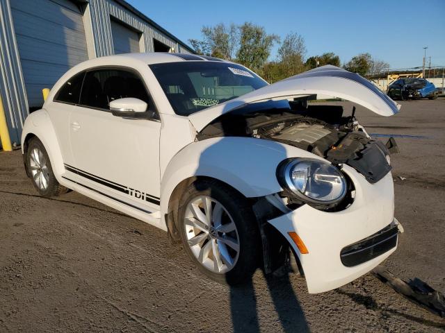 Photo 4 from auction – 2013 VOLKSWAGEN BEETLE with VIN 3VWRL7AT0DM656182