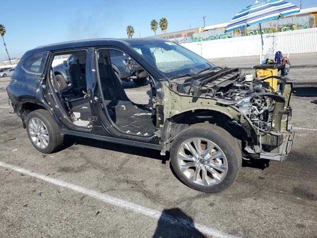 Photo 4 from auction – 2023 TOYOTA HIGHLANDER with VIN 5TDKDRAH6PS005930