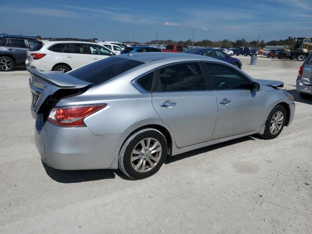 Photo 3 from auction – 2015 NISSAN ALTIMA 2.5 with VIN 1N4AL3AP1FC475890