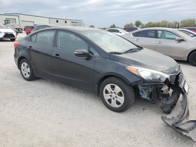 Photo 4 from auction – 2016 KIA FORTE LX with VIN KNAFX4A62G5532652