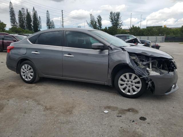 Photo 4 from auction – 2017 NISSAN SENTRA S with VIN 3N1AB7AP0HY336822