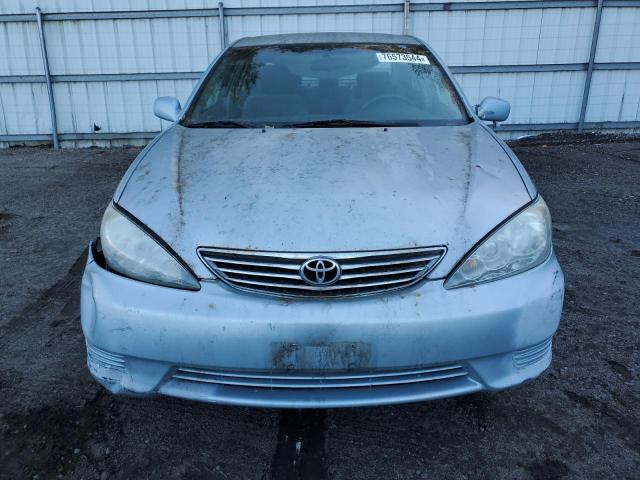 Photo 5 from auction – 2005 TOYOTA CAMRY LE with VIN 4T1BF30KX5U600062