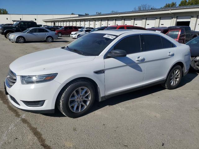 FORD TAURUS SE 2015 with VIN 1FAHP2D89FG107029 - Photo from auction