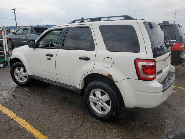 Photo 2 from auction – 2010 FORD ESCAPE XLT with VIN 1FMCU9DGXAKB09936