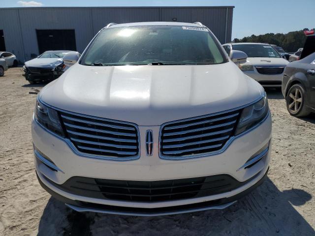 Photo 5 from auction – 2017 LINCOLN MKC RESERV with VIN 5LMCJ3C94HUL46703