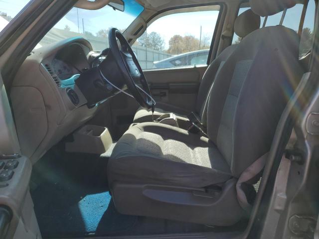Photo 7 from auction – 2004 FORD EXPLORER S with VIN 1FMZU77K14UB69465