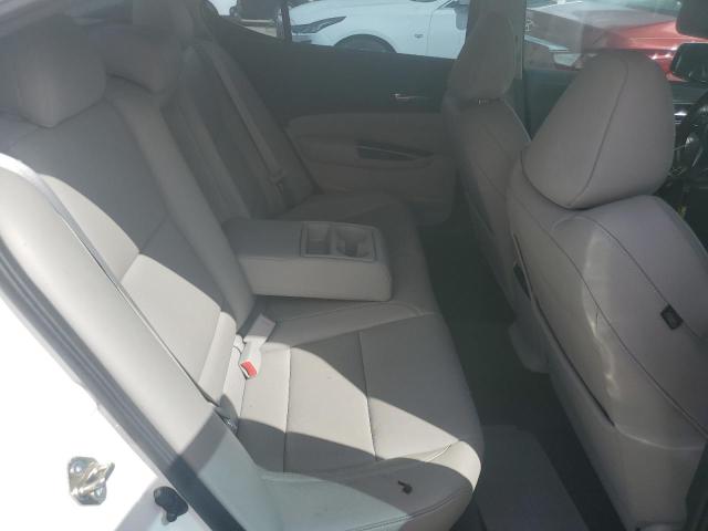 Photo 10 from auction – 2016 ACURA TLX with VIN 19UUB1F34GA015657