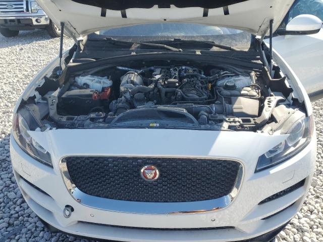 Photo 12 from auction – 2017 JAGUAR F-PACE PRE with VIN SADCJ2BN3HA094223