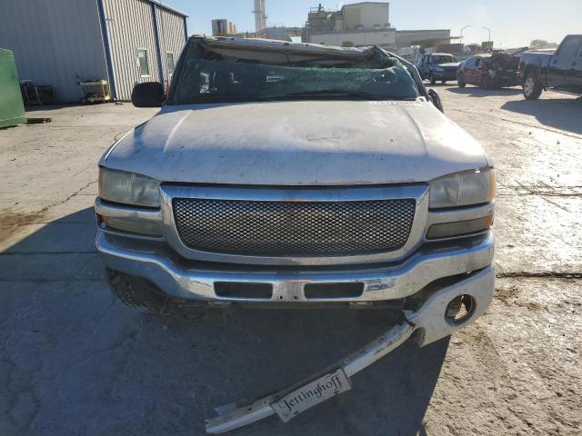 Photo 5 from auction – 2005 GMC NEW SIERRA with VIN 2GTEC13T051203605