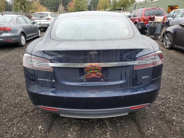 Photo 6 from auction – 2015 TESLA MODEL S 85 with VIN 5YJSA1H25FF080875