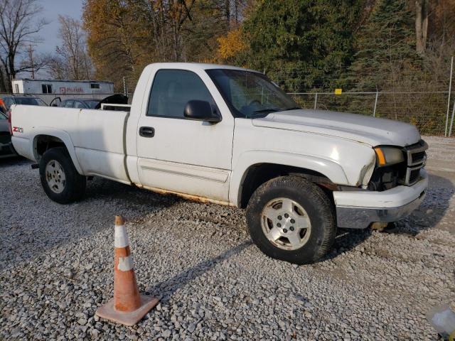 Photo 4 from auction – 2006 CHEVROLET SILVERADO with VIN 1GCEK14Z16E278822
