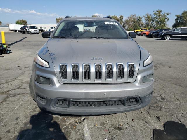 Photo 5 from auction – 2015 JEEP CHEROKEE S with VIN 1C4PJLAB7FW701475