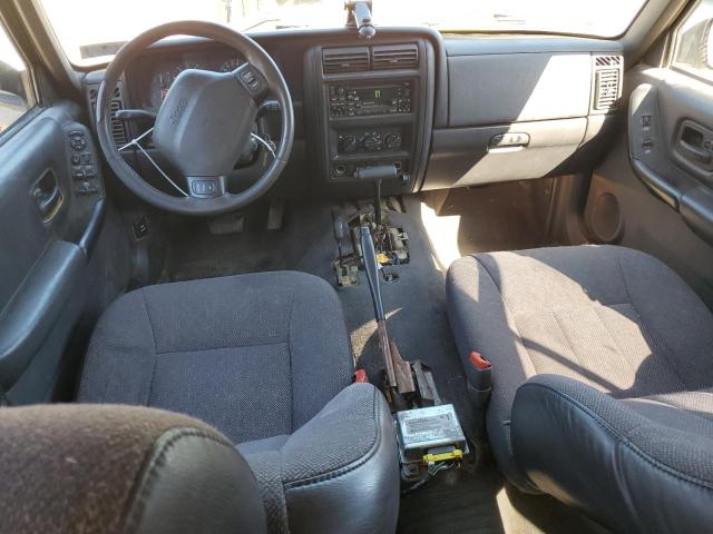 Photo 8 from auction – 2000 JEEP CHEROKEE C with VIN 1J4FF58S4YL102000