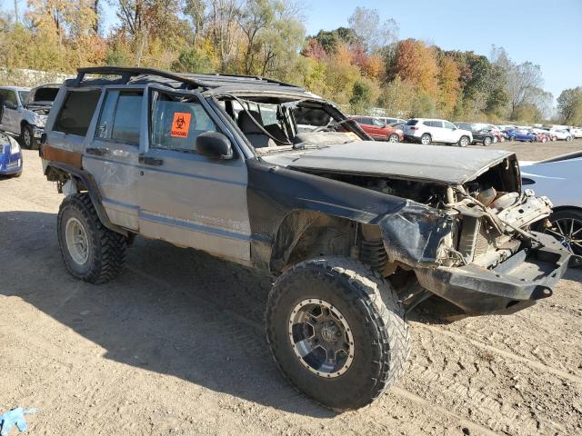 Photo 4 from auction – 2000 JEEP CHEROKEE C with VIN 1J4FF58S8YL159333