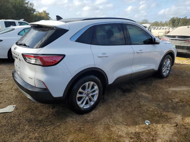 Photo 3 from auction – 2021 FORD ESCAPE SE with VIN 1FMCU0BZ8MUA32055