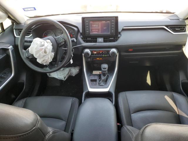 Photo 8 from auction – 2019 TOYOTA RAV4 LE with VIN JTMH1RFVXKD506759