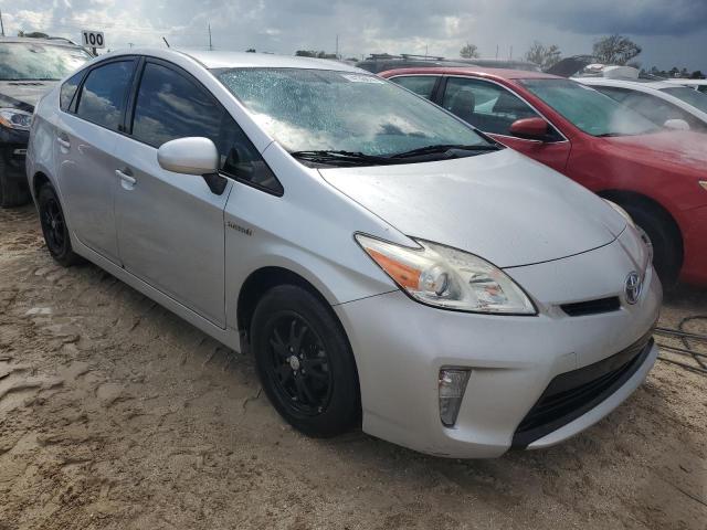 Photo 4 from auction – 2013 TOYOTA PRIUS with VIN JTDKN3DUXD0346491